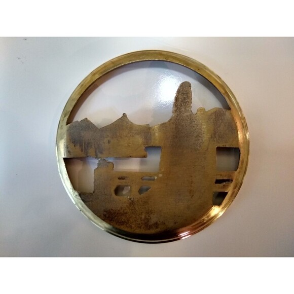 Decorative Korean Brass Ashtray w/ Removable Lid (Made in the Republic of Korea) - Picture 10 of 11